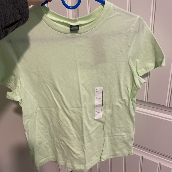 Light Green Boxy T-Shirt Size M NWT - Picture 7 of 8